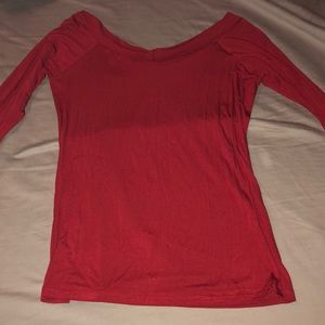 Off shoulder V neck fitted shirt